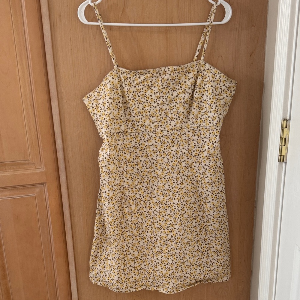 Wild Fable Yellow Floral Spaghetti Strap Top